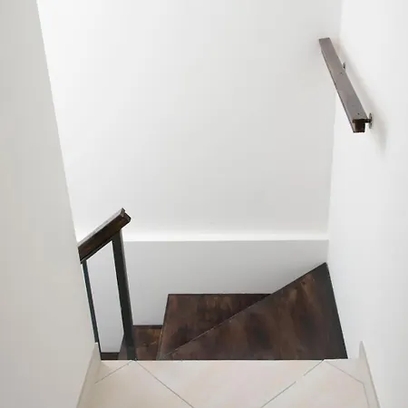 Dolce Apartment *